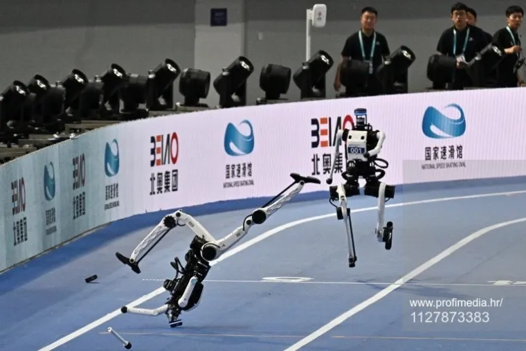 Budućnost je stigla, ali na nosilima: Urnebesni prizori s Igara robota obi&scaron;li svijet