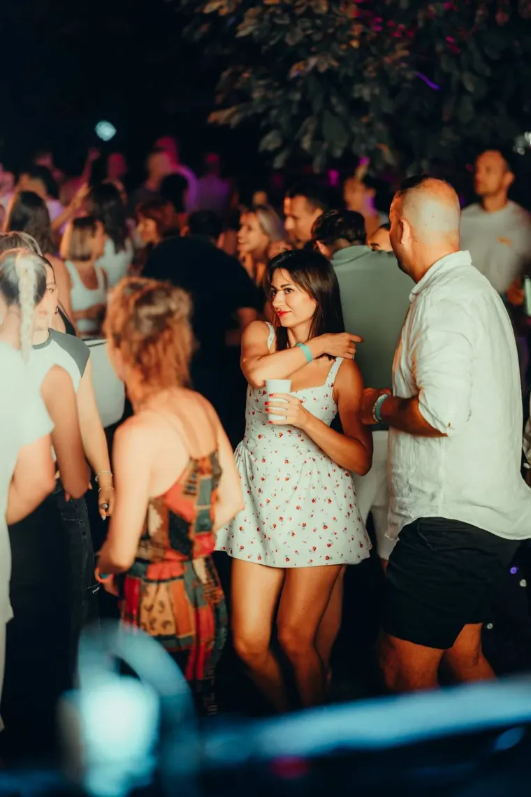 Zgodne legice mamile poglede na Flashbacku: Neka izdanja te&scaron;ko je bilo ne primijetiti