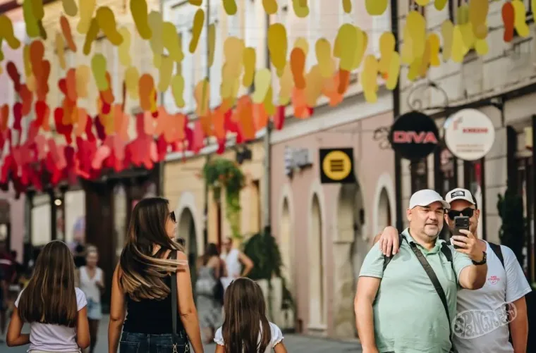 Varaždinke ponovno ukrale show: Pogledajte ljepotice koje su pro&scaron;etale &Scaron;pancirfestom