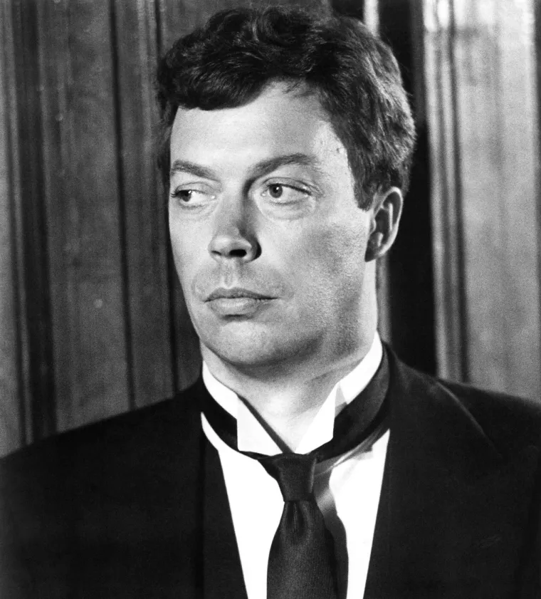 Od kultnog horora do komedija: Kako je glumački genij Tim Curry obilježio generacije