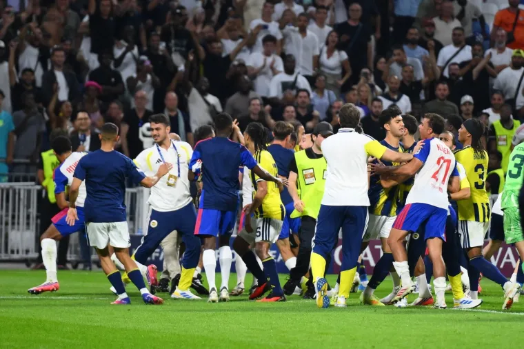 Kaos kakav Liga prvaka ne pamti: Makljaža bez presedana &scaron;okirala Europu