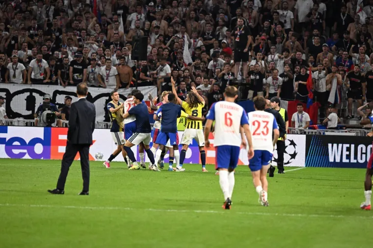 Kaos kakav Liga prvaka ne pamti: Makljaža bez presedana &scaron;okirala Europu
