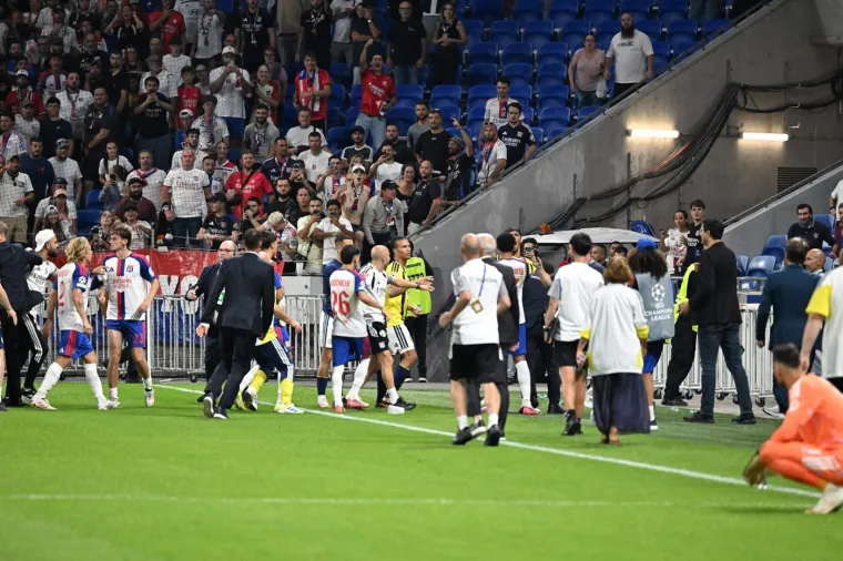 Kaos kakav Liga prvaka ne pamti: Makljaža bez presedana &scaron;okirala Europu