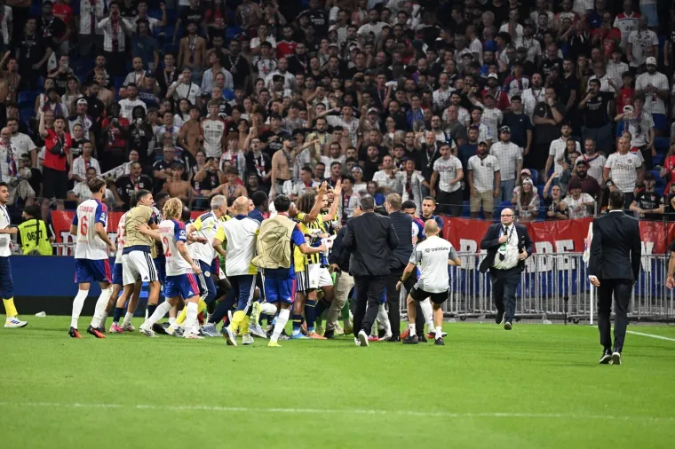 Kaos kakav Liga prvaka ne pamti: Makljaža bez presedana &scaron;okirala Europu