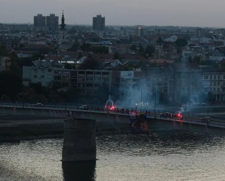 Nakon smrti krvnika slavlje u Novom Sadu, srpski mediji udarili po Hrvatskoj: 'Ista retorika...'