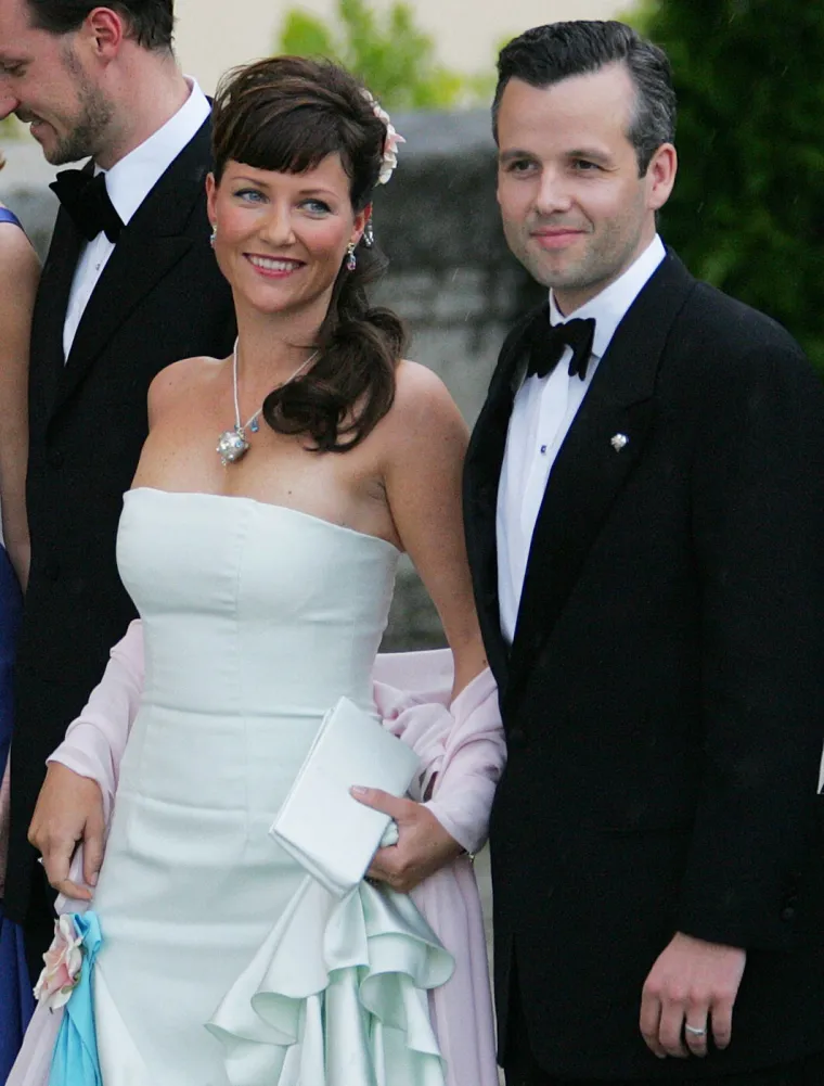 Tko je princeza M&auml;rtha Louise? Izgubila je prvu ljubav na Božić pa prona&scaron;la utjehu u &scaron;amanu