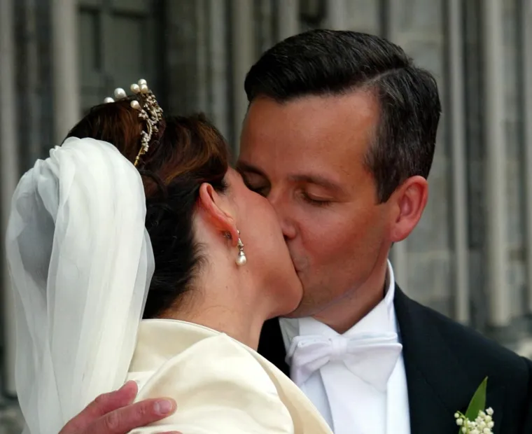Tko je princeza M&auml;rtha Louise? Izgubila je prvu ljubav na Božić pa prona&scaron;la utjehu u &scaron;amanu