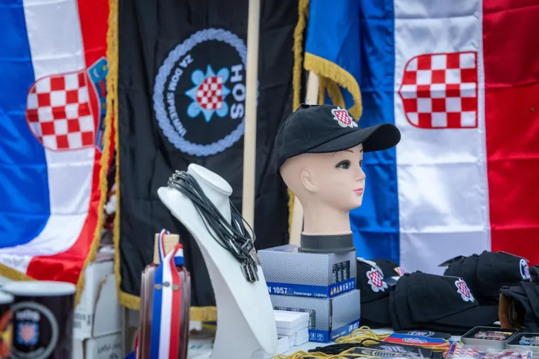 'Slavonijo zlatna ti si': Pogledajte kako se Grad heroja priprema za Thompsonov koncert
