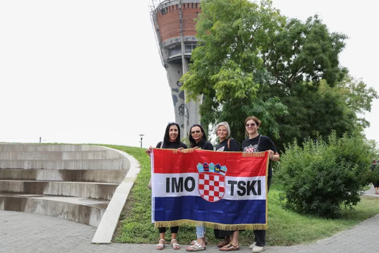 Miro Bulj pro&scaron;etao Vukovarom uoči Thompsonovog koncerta i ukrao svu pozornost