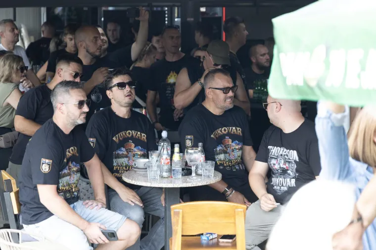 Miro Bulj pro&scaron;etao Vukovarom uoči Thompsonovog koncerta i ukrao svu pozornost