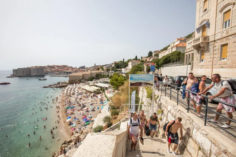 DHMZ izdao ozbiljno upozorenje za jug države: Pogledajte gdje su Dubrovčani prona&scaron;li spas od vrućina