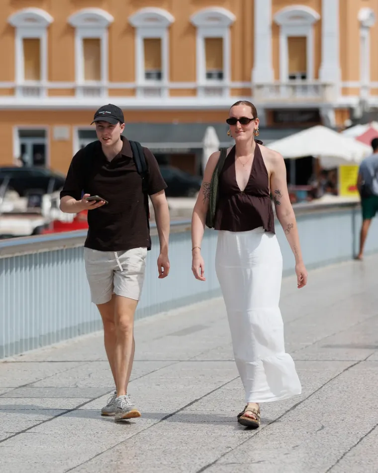 Misteriozna plavu&scaron;a vitkih nogu pro&scaron;etala i sve raspametila, njezina pojava dugo će se pamtiti