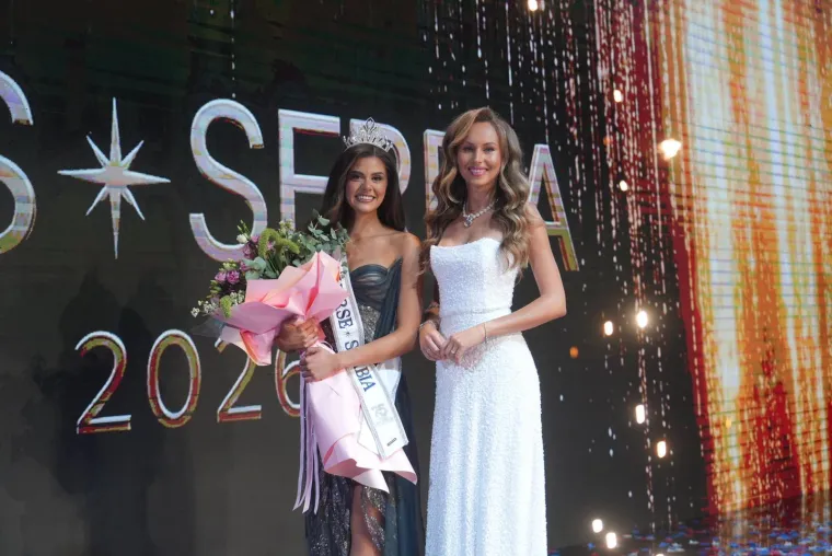 Koliko ljepotica na jednom mjestu: Nikolina Vujčić nova je Miss Universe Srbije 2026.
