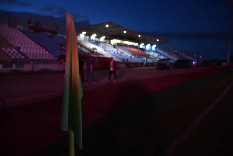 Mračna vremena u SHNL-u: Pogledajte bizarne scene prije početka utakmice Gorica - Rijeka