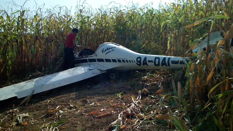 Avion pao u kukuruzište