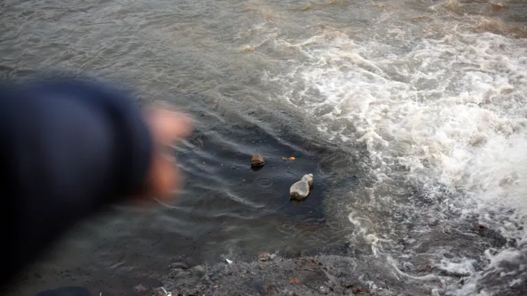 Zaboravio zatvoriti ventil i zagadio Savu