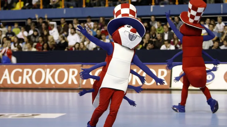 Gusjenica se zove Ruksi