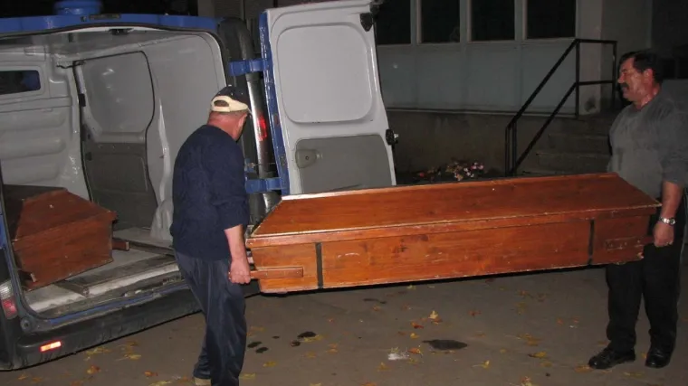 Bombom raznio suprugu i sebe