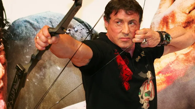 Sylvester Stallone ru&scaron;i diktatora