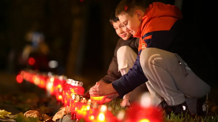 U koloni sjećanja 20 tisuća ljudi