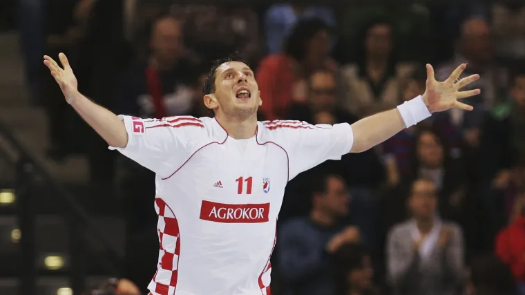 Červar me dulje vrijeme &scaron;ikanira