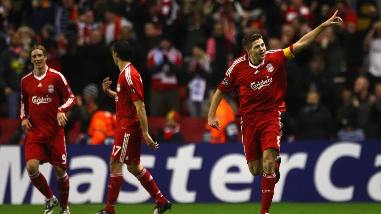 Gerrarda navijači Marseillea pogodili upaljačem