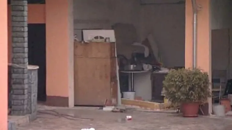 Pucali u Rome zbog neplaćenog duga