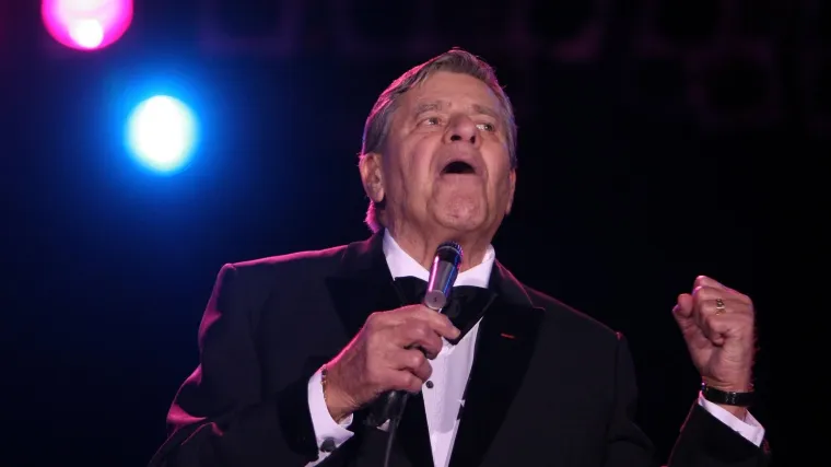 Počasni Oskar Jerryju Lewisu