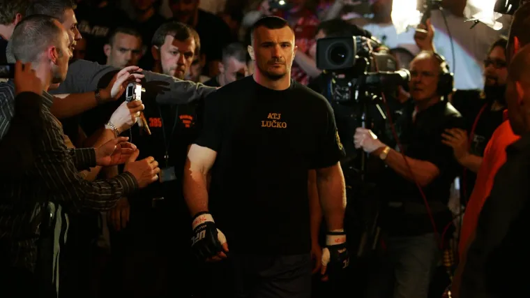 Cro Cop pokosio Golijata