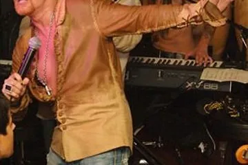 Gunsi (izgleda) neće na turneju