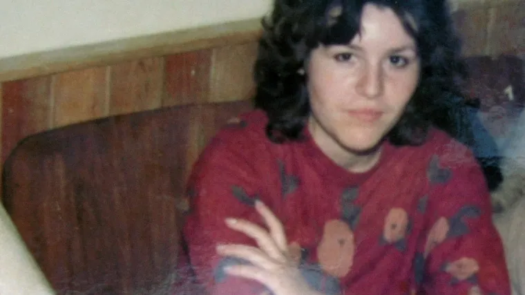 Nožem ubila majku, a sebi presudila plinom