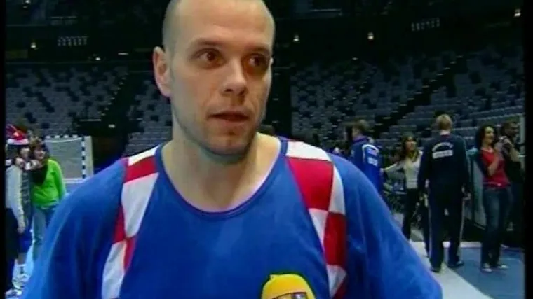 Rukometa&scaron;i opu&scaron;teni pred početak