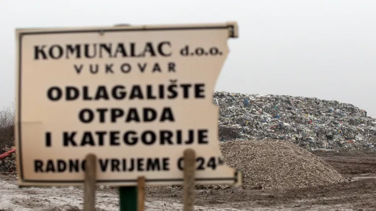Na smetli&scaron;tu odbačene vreće pune ljudskih kostiju