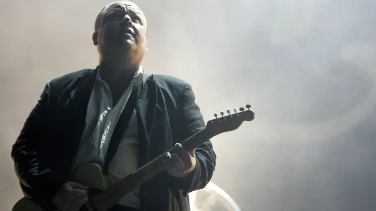 Frank Black osnovao bend