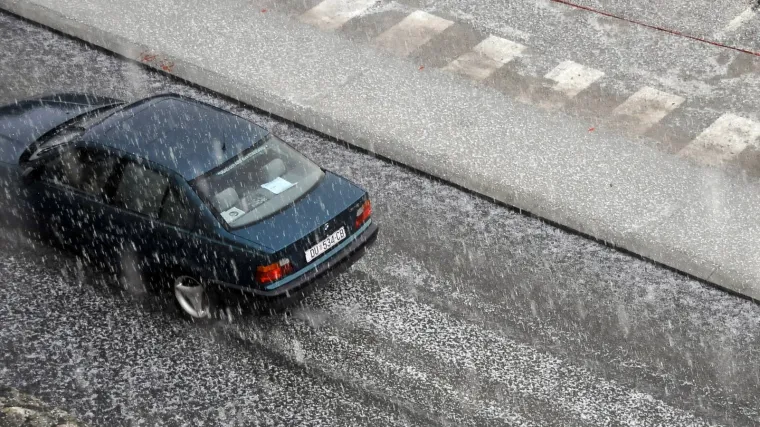 Tuča zabijelila Dubrovnik