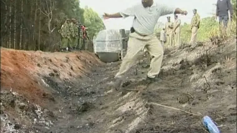 Poginuli dok su krali gorivo