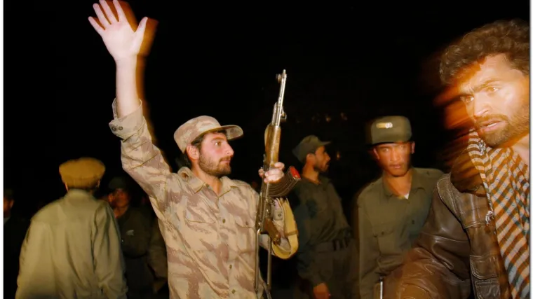 Samoubojica raznio policijsku postaju u Afganistanu