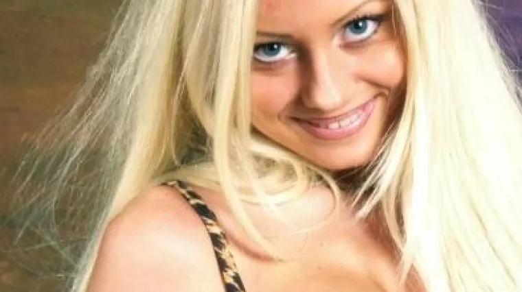 Poljski sud pohvalio manekenkine gole sise