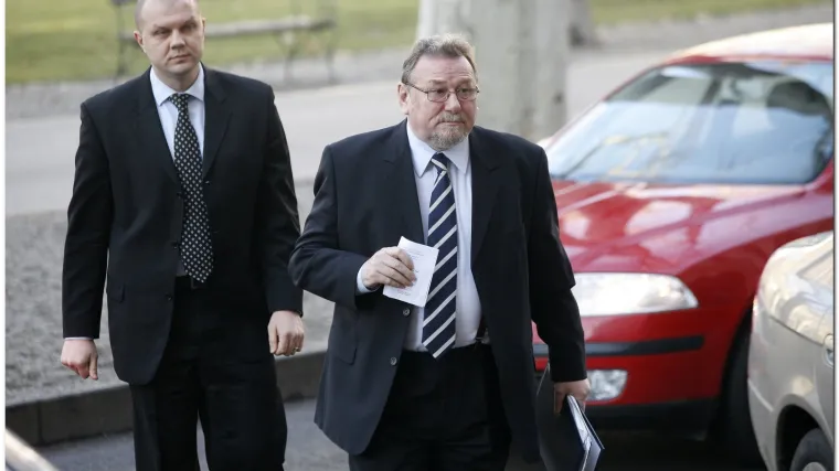 &Scaron;eks brani Glava&scaron;a!