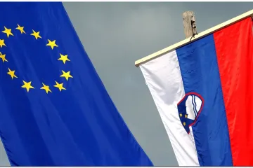 Slovenski zastupnici siromašniji za 200 eura