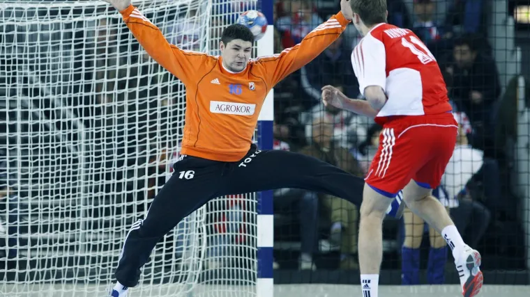 Ubili jednog, teško ranili 2 rukometaša