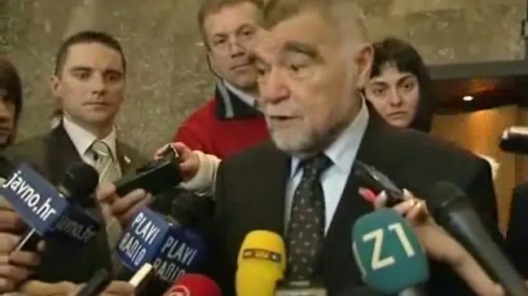 Mesić u kupe, Sanader u &scaron;pade
