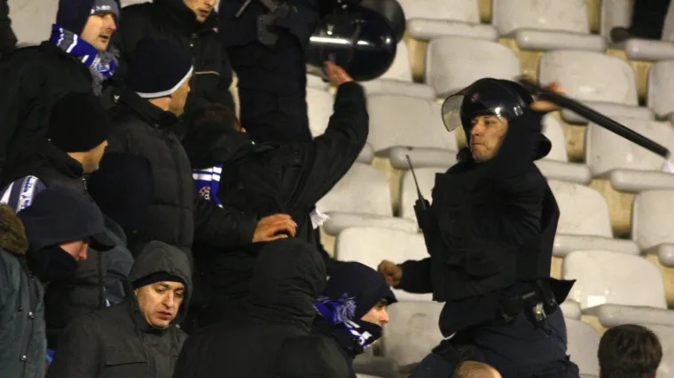 Makljaža Boysa i policije