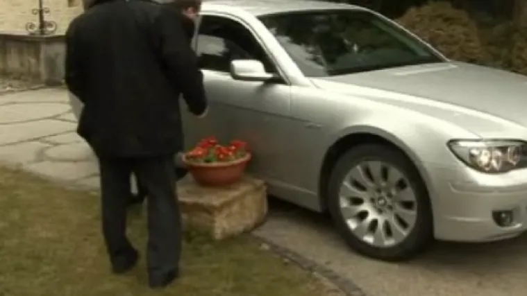 Ogreban Sanaderov BMW