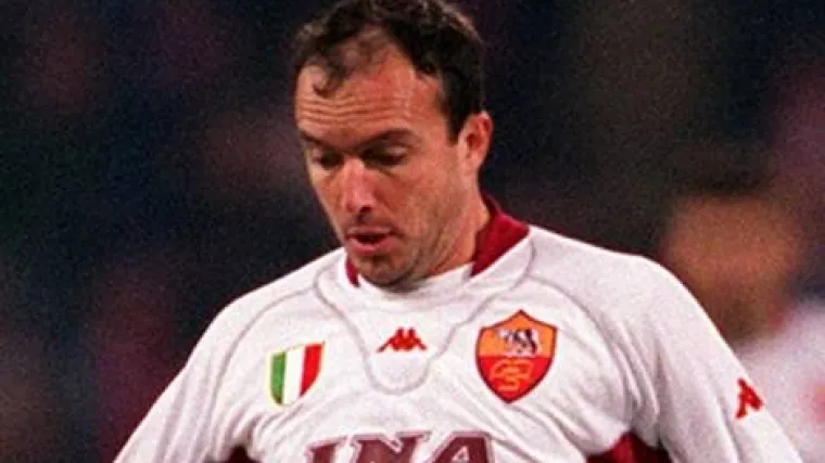 Trener napustio klub nakon 10 minuta