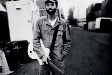 Eelsi nakon četiri godine