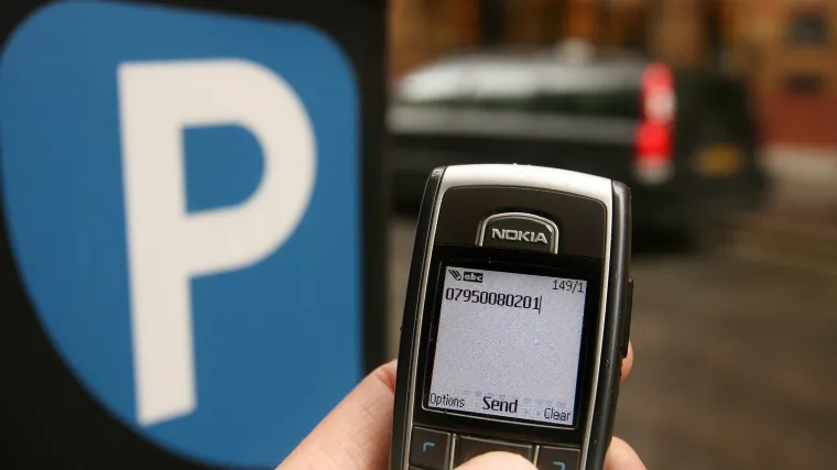 U &scaron;kolu i na faks bez auta i mobitela