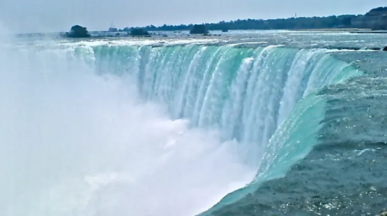 Preživio pad niz slap Niagare!