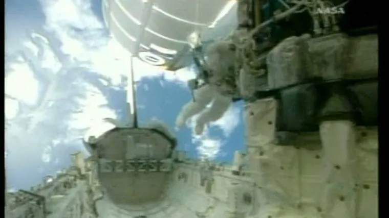 Astronauti pobjegli iz svemirske stanice!