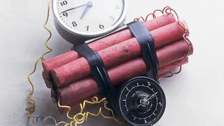 Dojave o bombama u dvjema &scaron;kolama